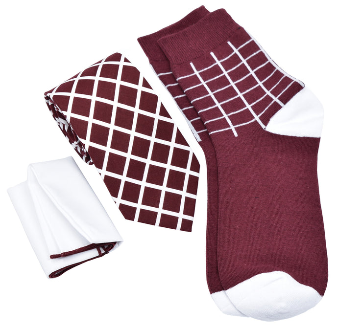 Kingsquare Men's Necktie, Sock, and Pocket Square Set in Gift Box